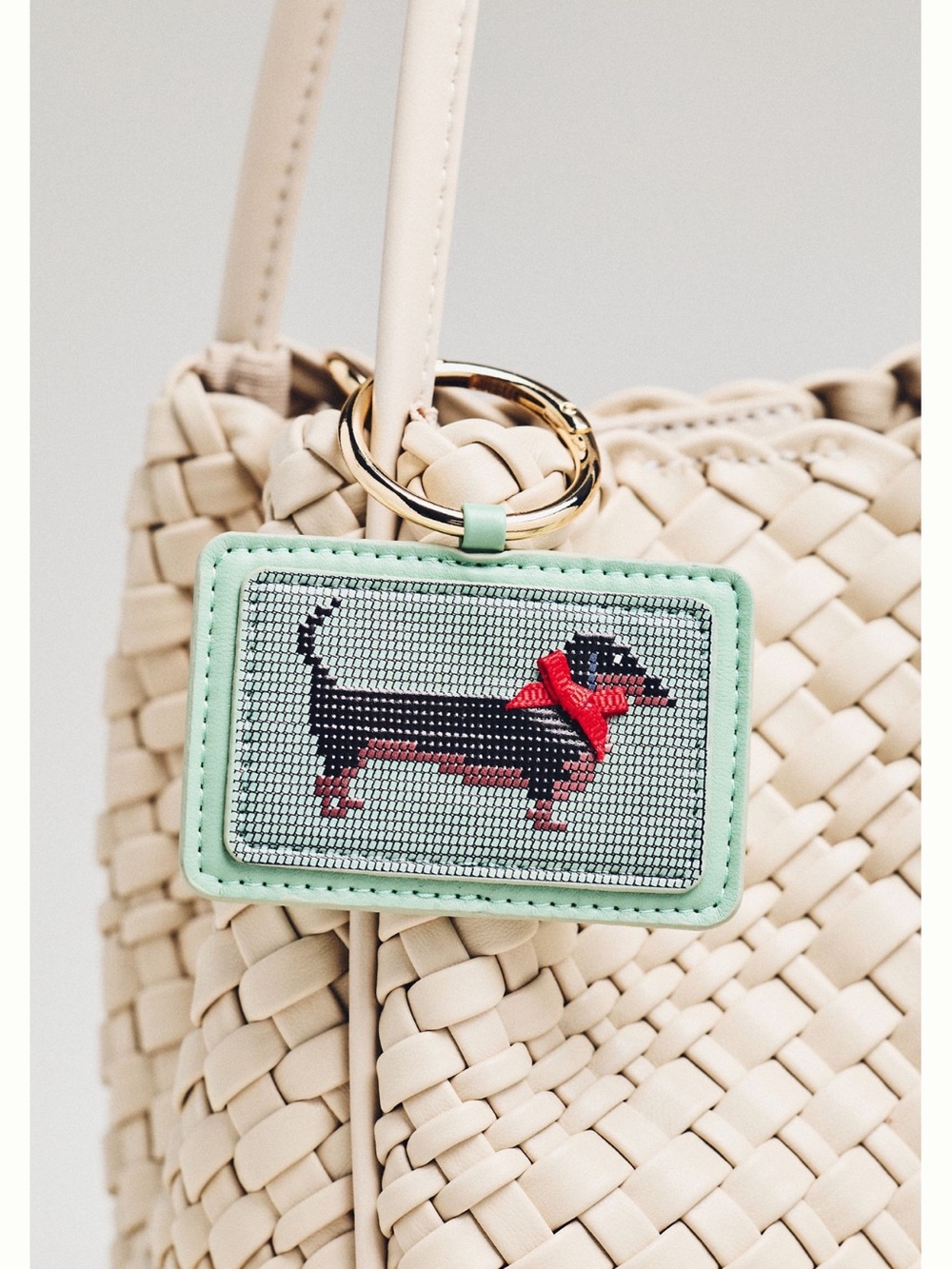 🐾 Anthropologie Needlepoint Dog Bag Charm Keychain New Dachshund
